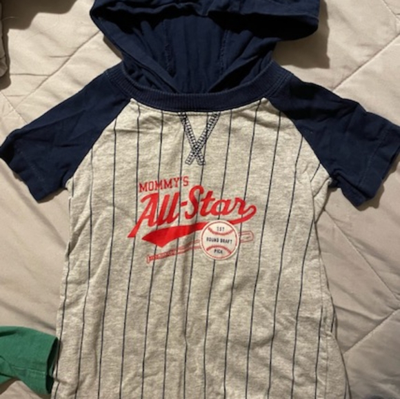 Bundle of onsies - Picture 3 of 6